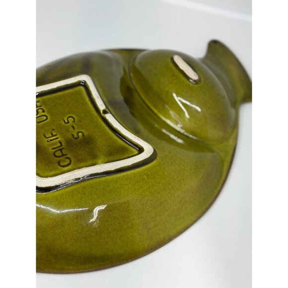 VTG Calif USA S-5 Avocado Green Cheese Dip Recipe Bowl & Cracker Tray 13.5" MCM - Picture 5 of 6
